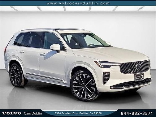 2025 Volvo XC90 Plus