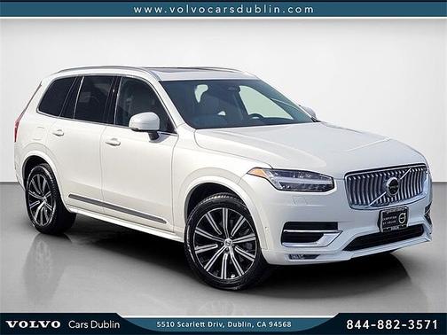 2023 Volvo XC90 Plus