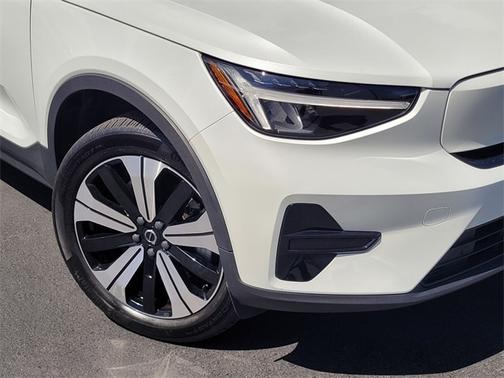 2023 Volvo C40 Recharge Pure Electric Twin Core