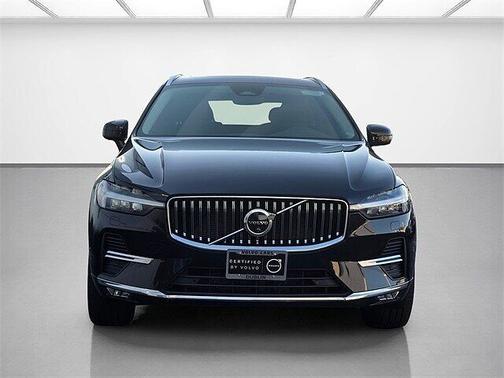 2023 Volvo XC60 Plus