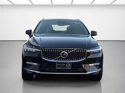 2023 Volvo XC60 Plus