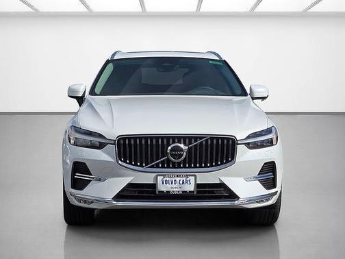 2023 Volvo XC60 Plus