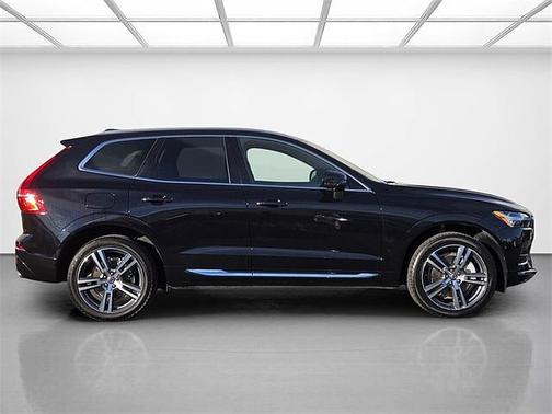 2021 Volvo XC60 T8 Inscription Expression