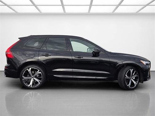 2025 Volvo XC60 Ultra