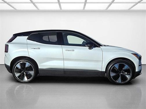 2025 Volvo EX30 Ultra