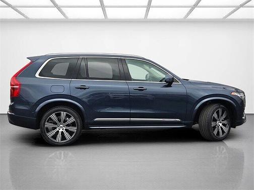 2024 Volvo XC90 Plus