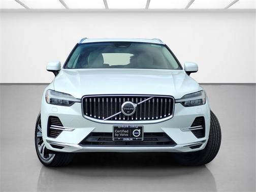 2023 Volvo XC60 Recharge Plug-In Hybrid Ultimate