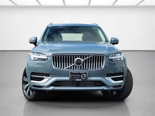 2023 Volvo XC90 Recharge Plug-In Hybrid T8 Plus 6 Passenger