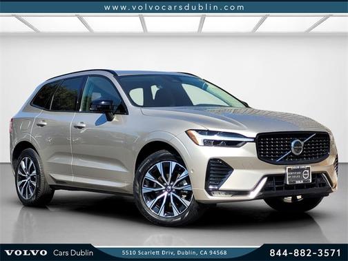 2025 Volvo XC60 B5 Plus