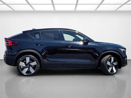 2022 Volvo C40 Recharge Pure Electric Ultimate