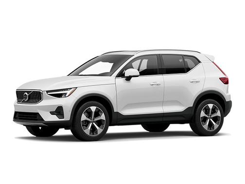 2025 Volvo XC40 B5 Plus Bright Theme