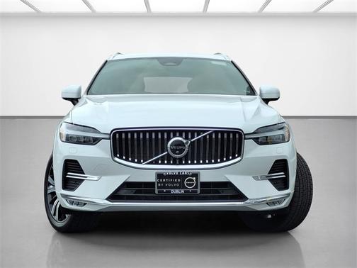 2022 Volvo XC60 B5 Inscription