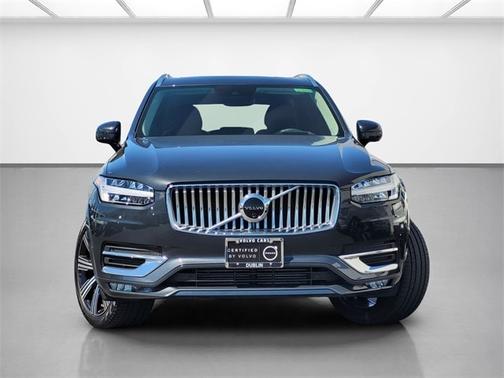 2022 Volvo XC90 T6 Inscription