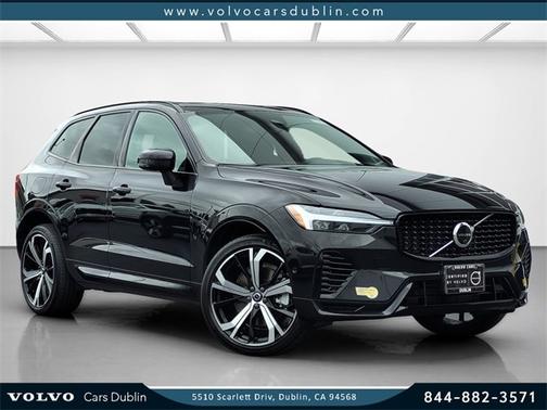 2022 Volvo XC60 Recharge Plug-In Hybrid T8 R-Design