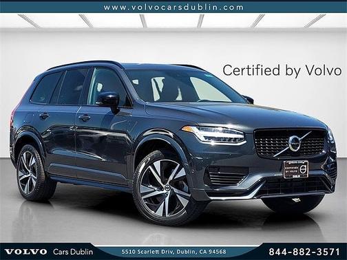 2022 Volvo XC90 R-Design