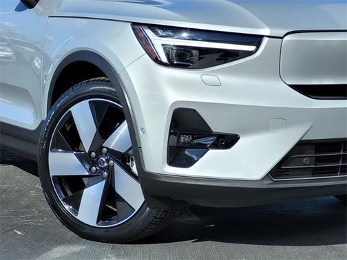 2022 Volvo C40 Recharge Pure Electric Ultimate