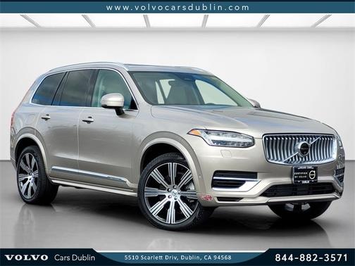 2024 Volvo XC90 Recharge Plug-In Hybrid T8 Plus Bright Theme 7 Passenger