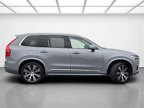 2024 Volvo XC90 Core