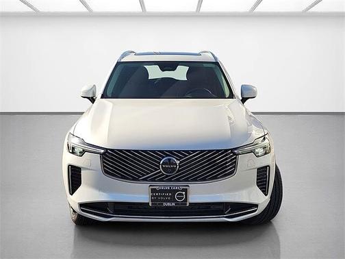 2025 Volvo XC90 Plus