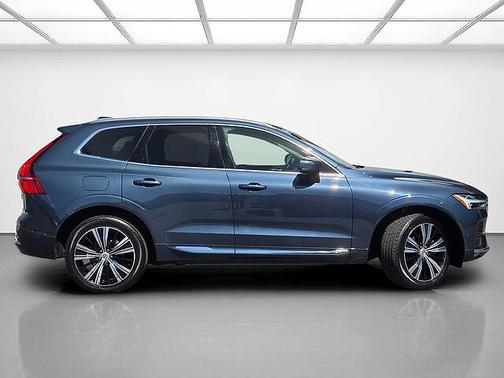 Denim Blue 2023 Volvo XC60 Plus