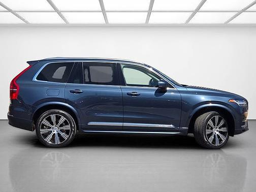 Denim Blue 2023 Volvo XC90 Plus