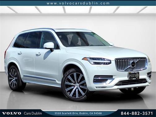 2022 Volvo XC90 T6 Inscription