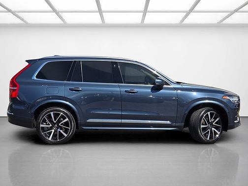 Denim Blue 2024 Volvo XC90 Plus