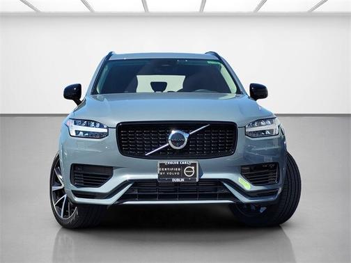 2023 Volvo XC90 Recharge Plug-In Hybrid T8 Plus Dark Theme 7 Passenger