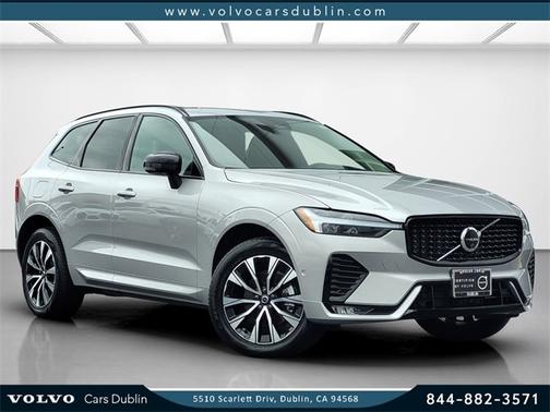2025 Volvo XC60 B5 Plus