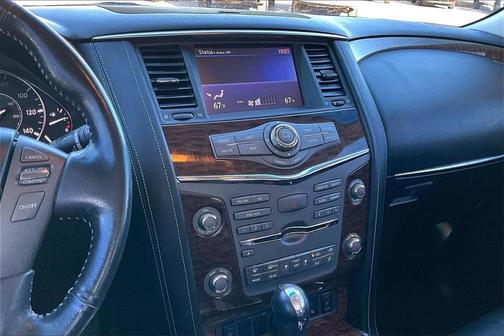 2017 Nissan Armada SL