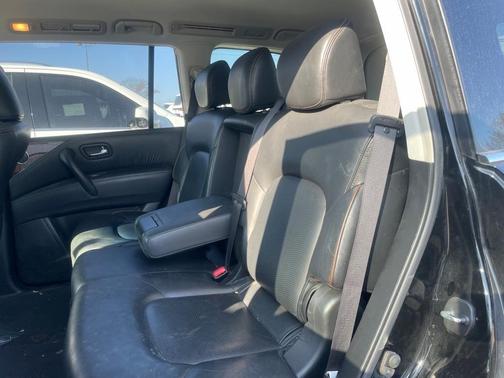 2017 Nissan Armada SL