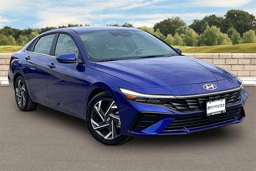 2025 Hyundai ELANTRA SEL Convenience
