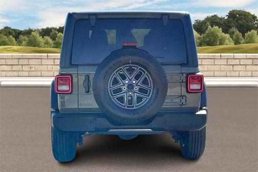 2026 Jeep Wrangler Sport RHD