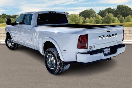 2026 RAM 3500 Limited