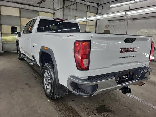 2024 GMC Sierra 3500 SLE