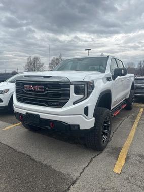 2023 GMC Sierra 1500 AT4