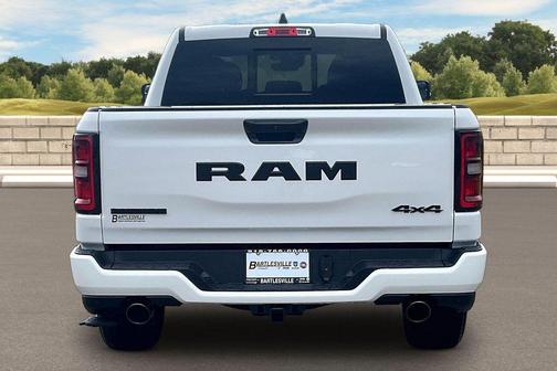 Bright White Clearcoat 2026 RAM 1500 Big Horn/Lone Star