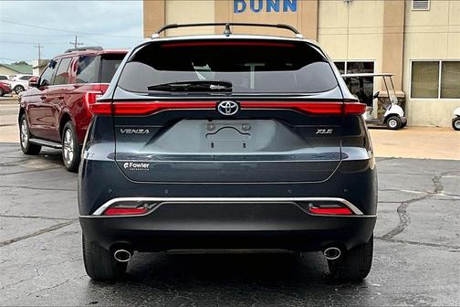 2024 Toyota Venza XLE