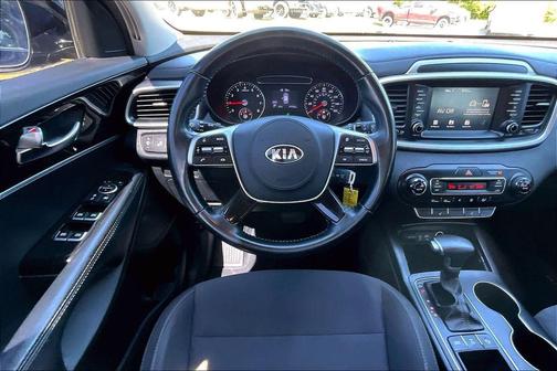 Ebony Black 2020 Kia Sorento LX