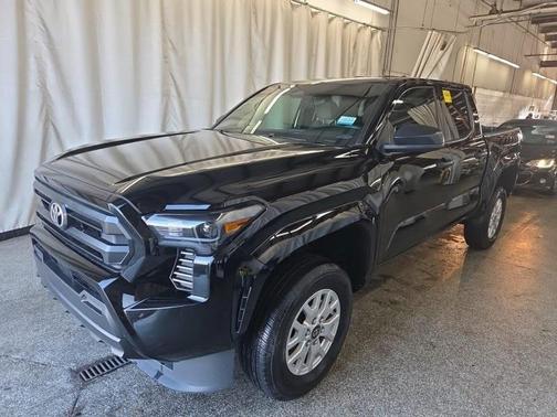 2025 Toyota Tacoma SR