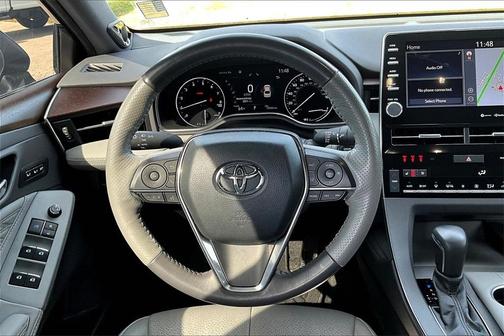 2022 Toyota Avalon Limited