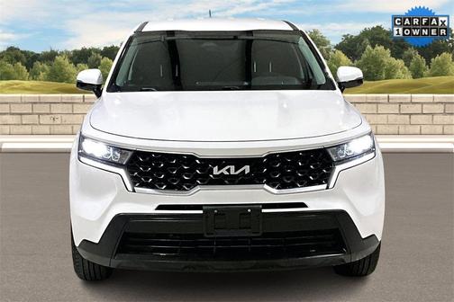 2022 Kia Sorento LX