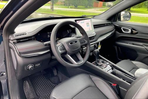 Fathom Blue Pearlcoat 2026 Jeep Compass Trailhawk