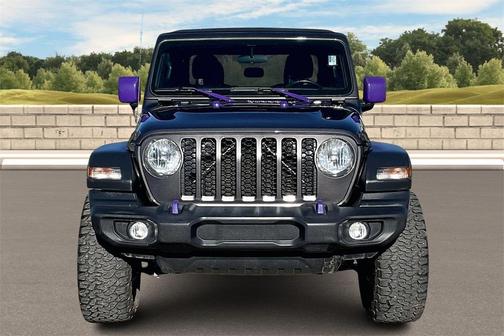 2020 Jeep Gladiator Sport