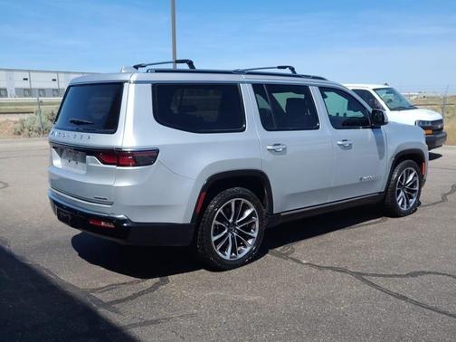 2022 Jeep Wagoneer Series III