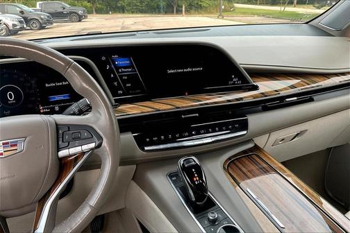 2022 Cadillac Escalade ESV Sport Platinum