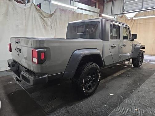 2023 Jeep Gladiator Sport