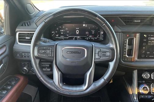 2023 GMC Yukon Denali Ultimate
