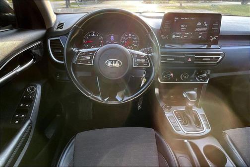 Cherry Black 2021 Kia Seltos S