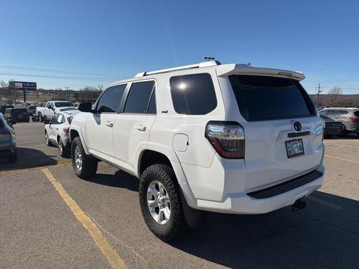 2018 Toyota 4Runner SR5
